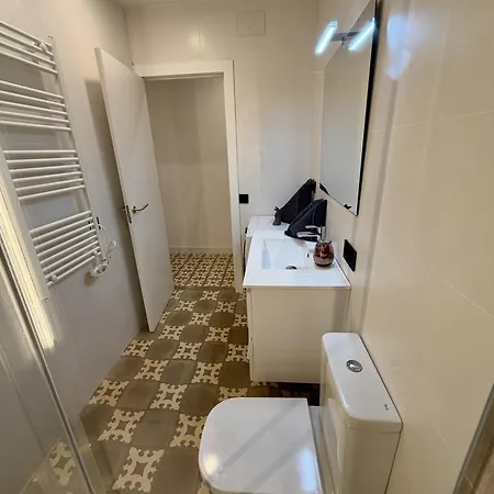 Apartamentos_lovely_rooms_vic Apartament *