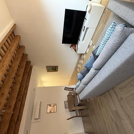 Apartamentos_lovely_rooms_vic *