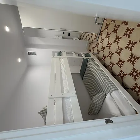 Apartamentos_lovely_rooms_vic Apartamento