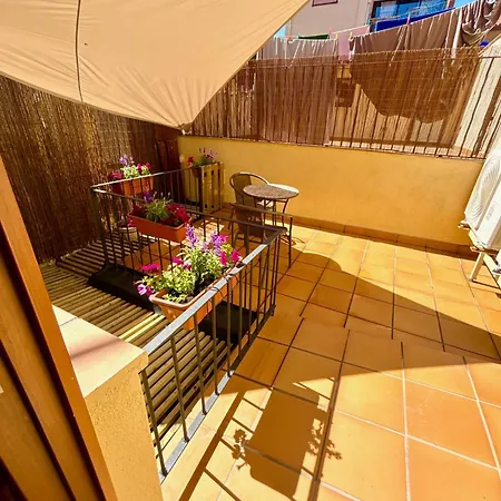 Apartamentos_lovely_rooms_vic * Vic