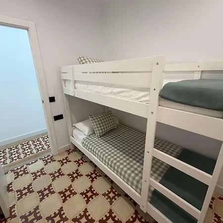 Apartamentos_lovely_rooms_vic Vic